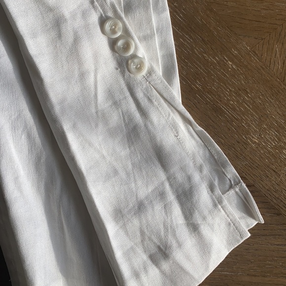 White Cropped Linen Pants - Picture 4 of 4